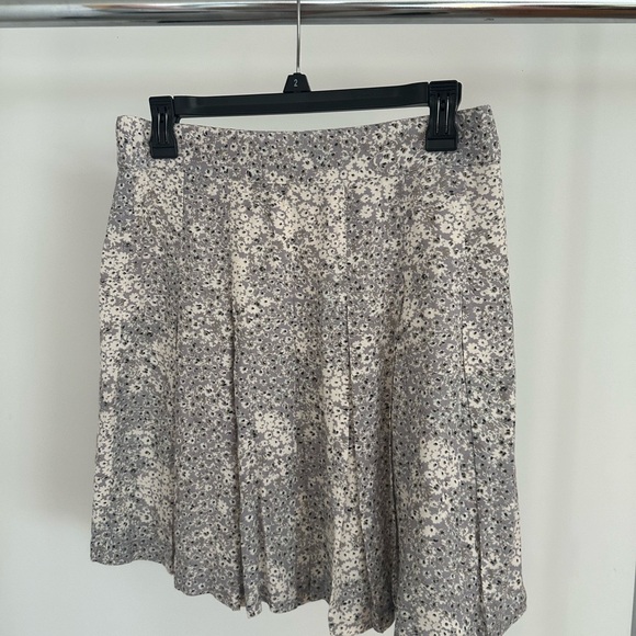 Sim and Sam Purple Floral Skirt - Picture 2 of 3